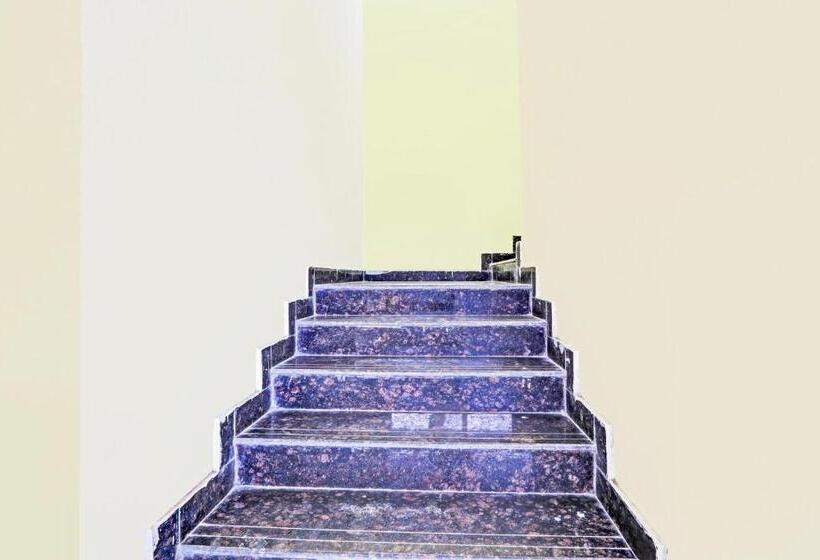 Super Hotel O Nandhi Inn