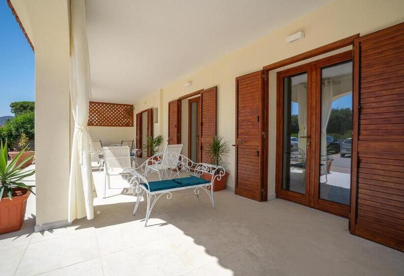 بنسيون Ambra Holiday Rooms   La Cinta