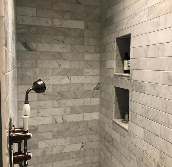 פנסיון Beautiful Double Room In Garden Apartment