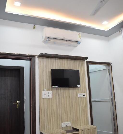 ペンション Brij Maya Dham