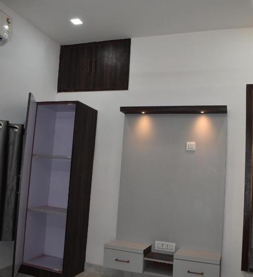 ペンション Brij Maya Dham