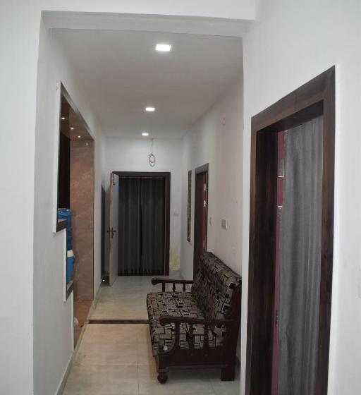 ペンション Brij Maya Dham