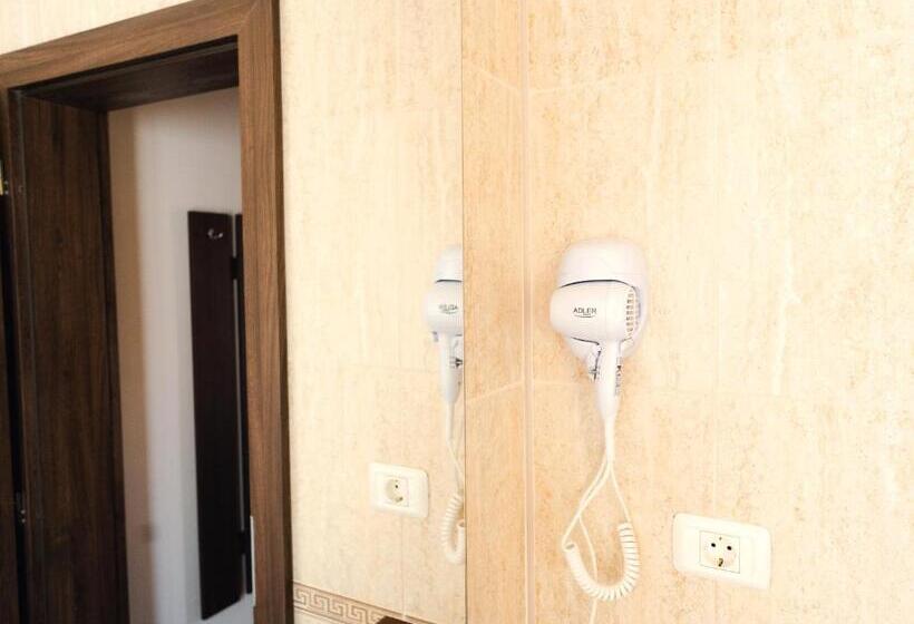 פנסיון Casa Pia