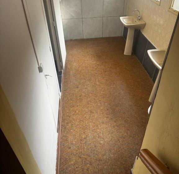 펜션 Chambres à Louer Dans Maison