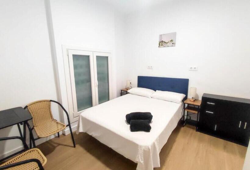 ペンション Hostal Airiños De Vigo