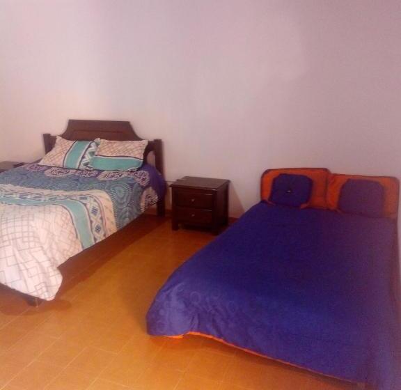 膳宿费 Hostal Ml Las Tres B