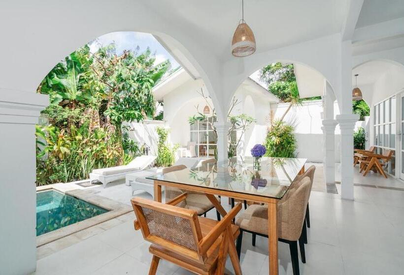 פנסיון Jero D Kawan House