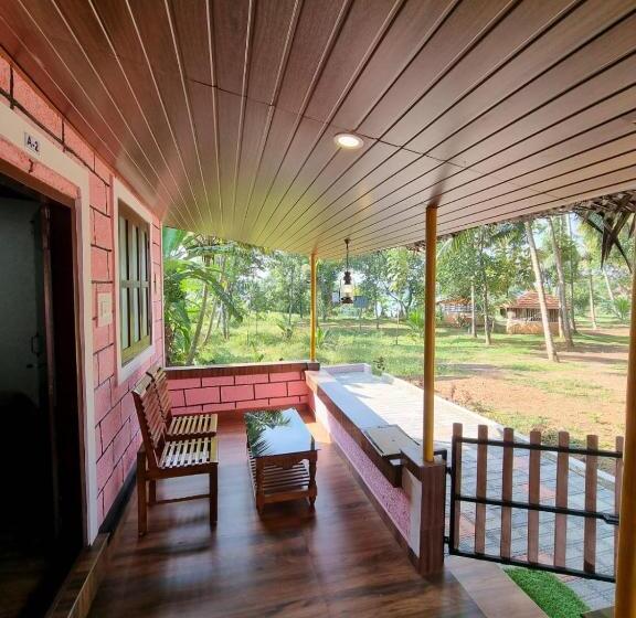 ペンション Kayaltheeram Resort & Homestay