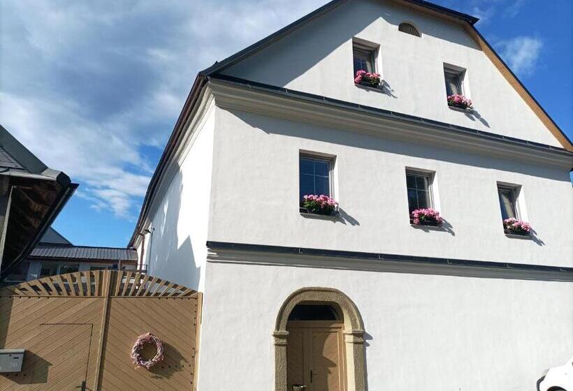 펜션 Penzion Na Mlýně