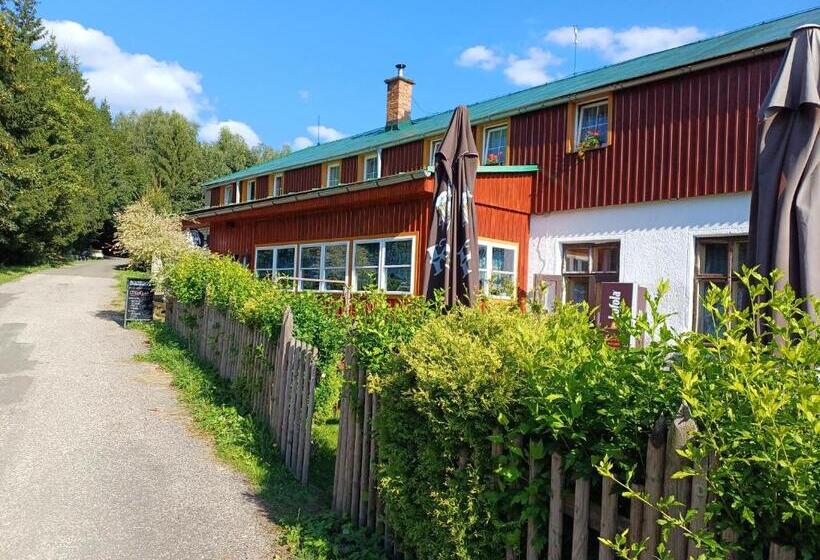 פנסיון Prázova Bouda