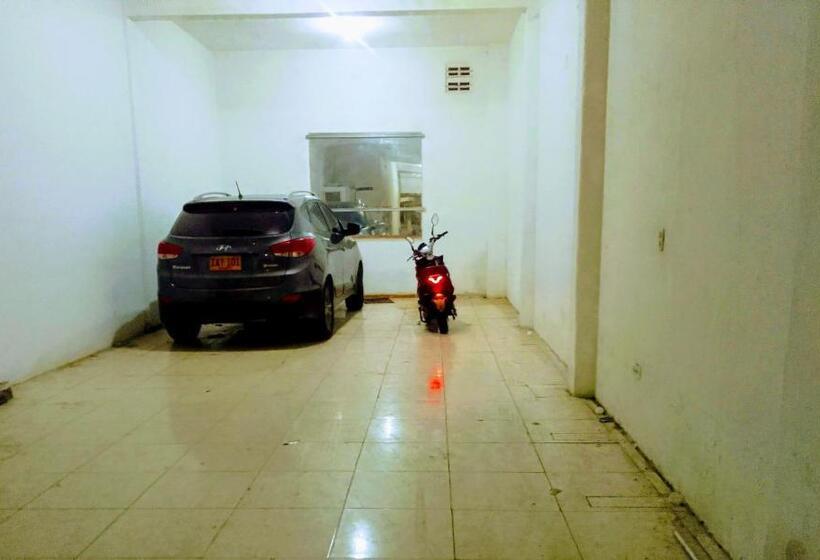 بنسيون Rooftop Hostal Crisanto Luque