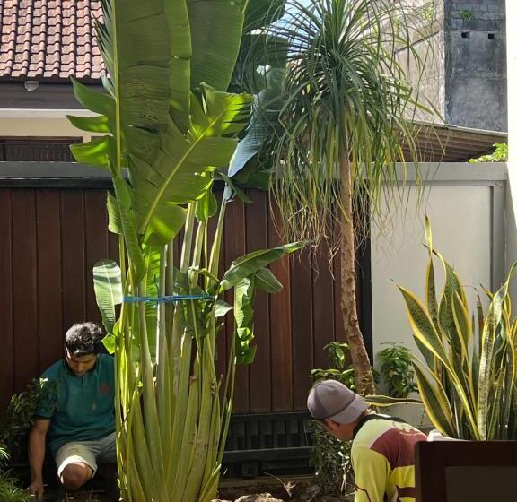 ペンション Villa Makmur