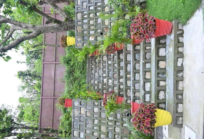 Prashanti Farms & Resort