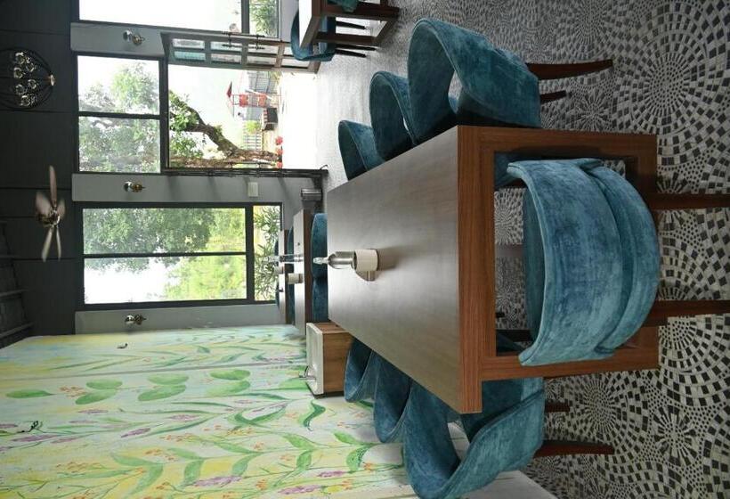 Prashanti Farms & Resort