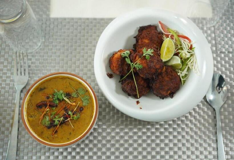 リゾートホテル Paciano Dooars