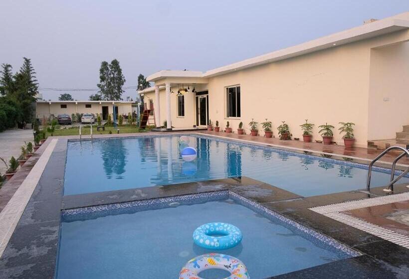 The Kiaan Corbett Resort