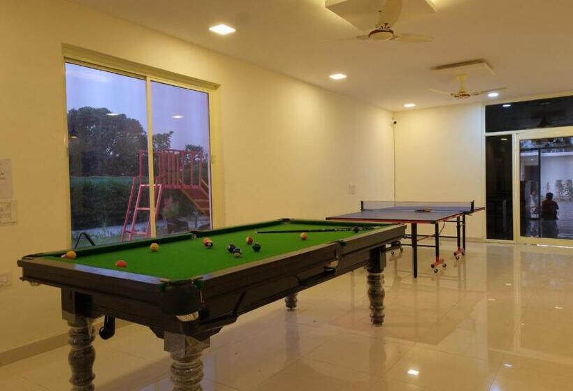 The Kiaan Corbett Resort