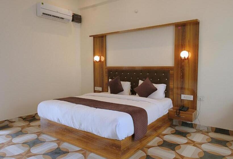 The Kiaan Corbett Resort