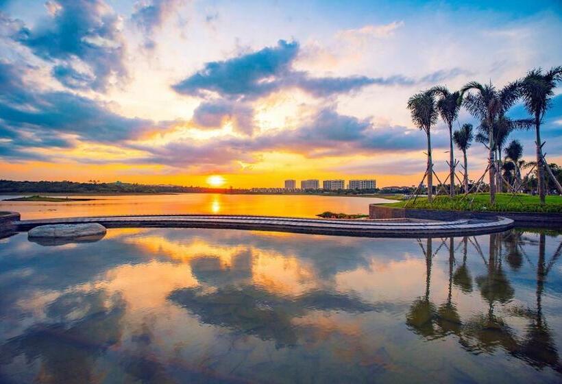 海口晖廷云居酒店