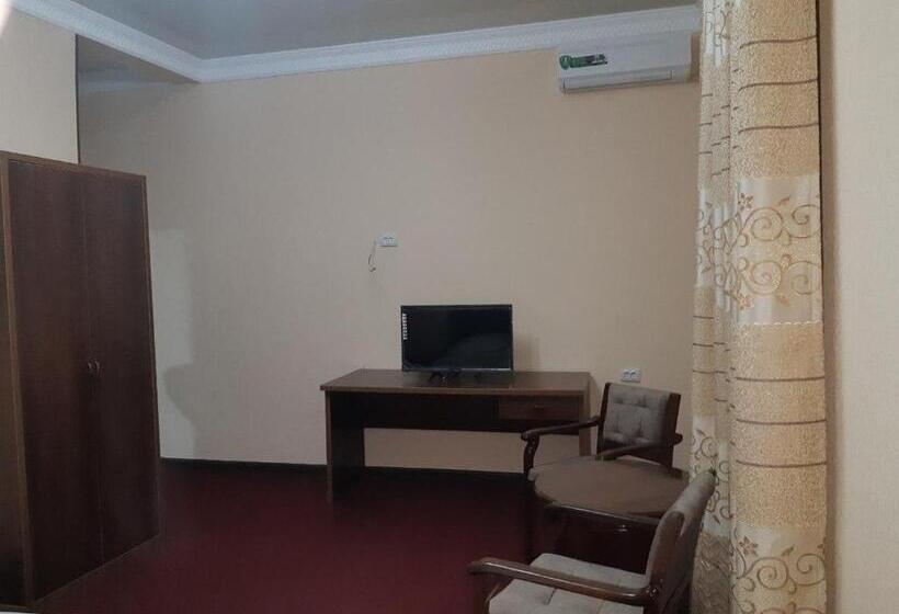 Retkeilymaja гостевой дом Barakat