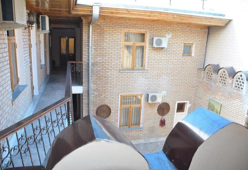 Retkeilymaja гостевой дом Barakat