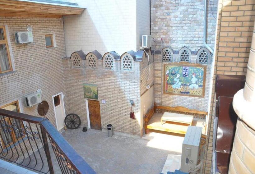 Retkeilymaja гостевой дом Barakat