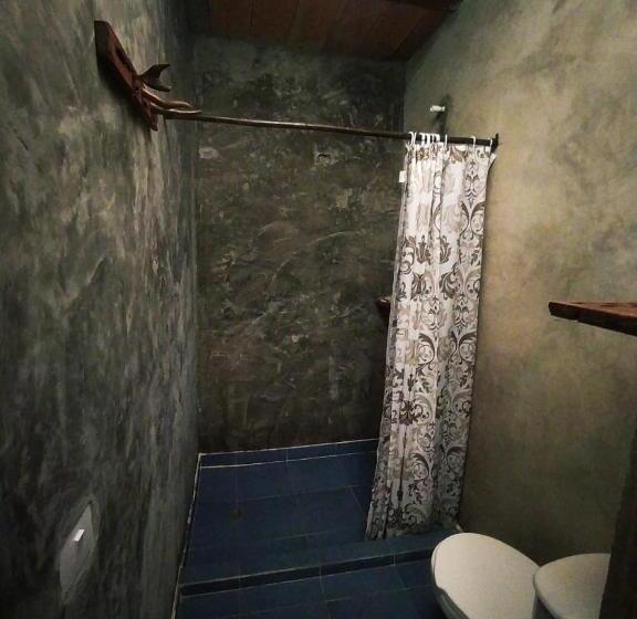 호스텔 Eden Garden