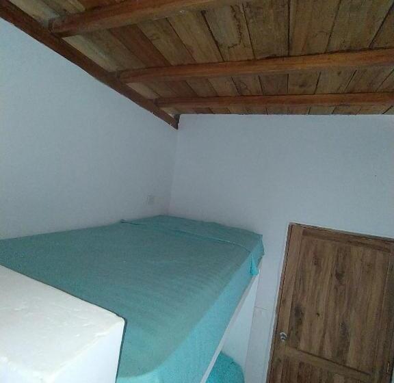 호스텔 Eden Garden