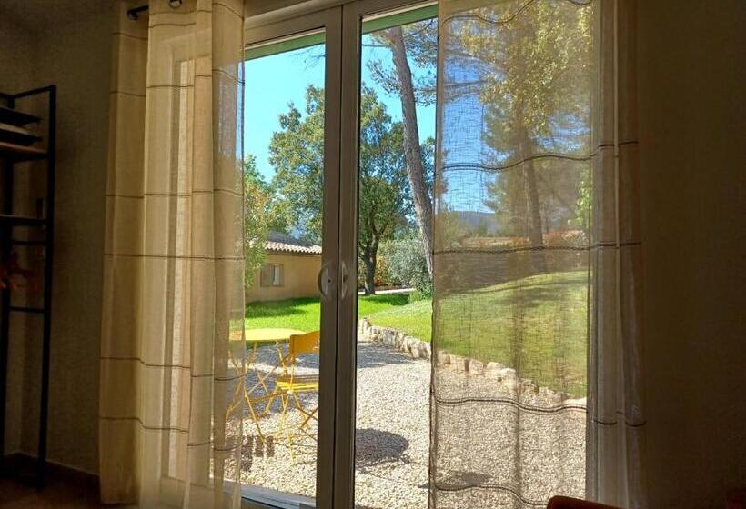 Bed and Breakfast Chambre Privée Indépendante Dans Le Luberon
