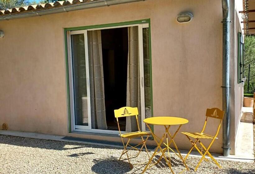 Bed and Breakfast Chambre Privée Indépendante Dans Le Luberon