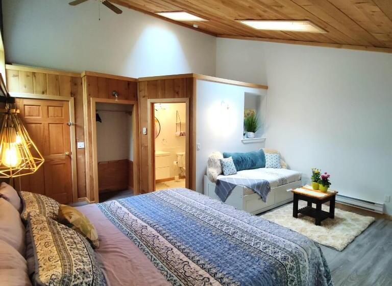 צימר Hummingbird Lodge Bnb