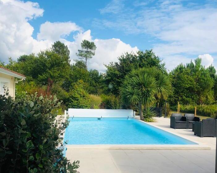 צימר Villa Caplanne