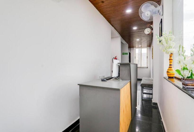 Отель Super Collection O De Alphabet