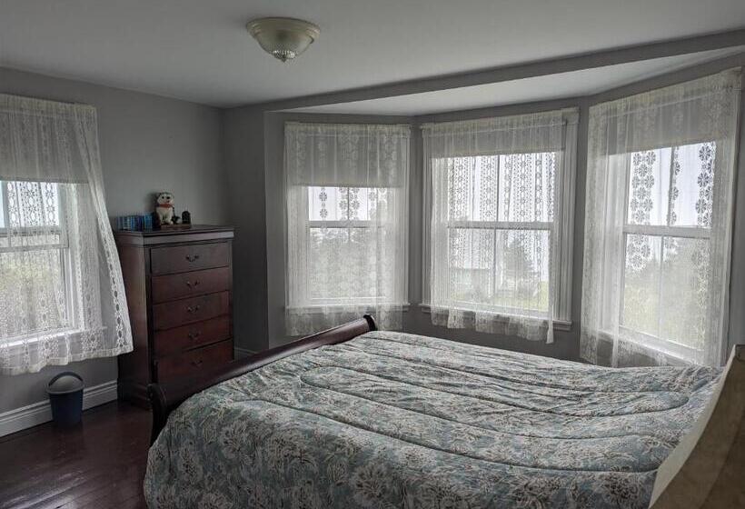 East Ferry Bed And Breakfast