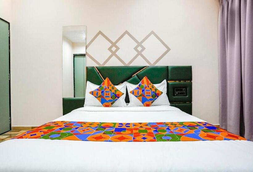 Fabhotel Luxurious Inn Nr Galaxy Circle