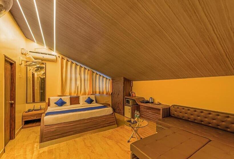 Fabhotel Prime The Venue By Seasons Suites