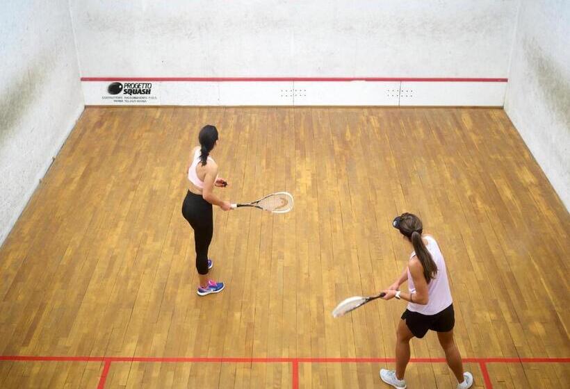 Garda Sporting Family Cottage