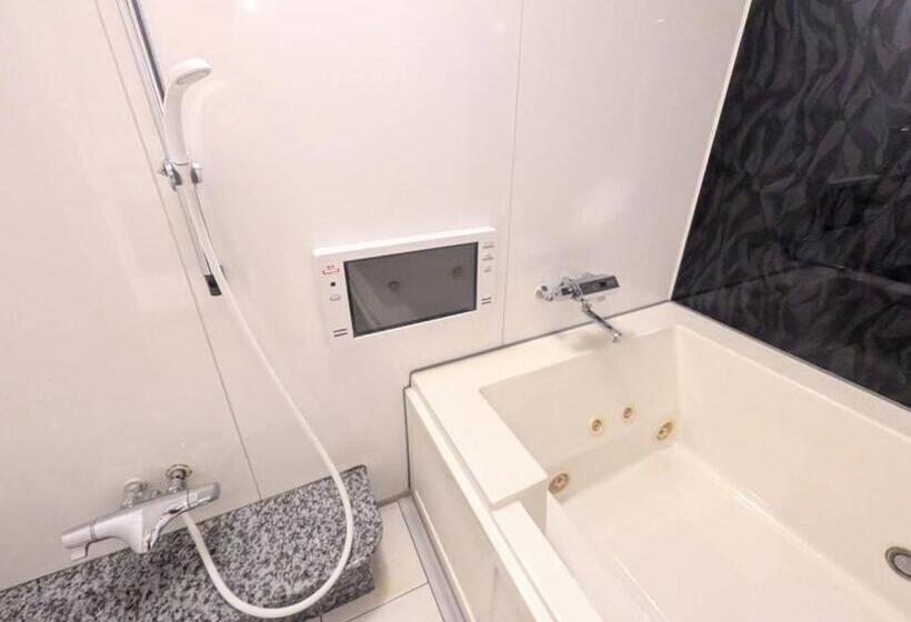 Hotell もしもしピエロ 泉大津新館