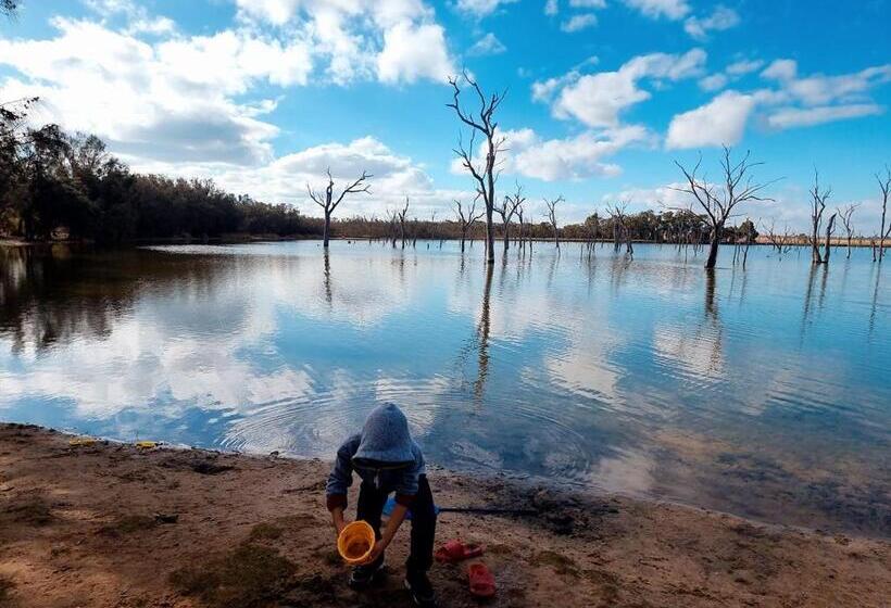 فندق Boshack Outback Farmstay   Perth Eco Farm