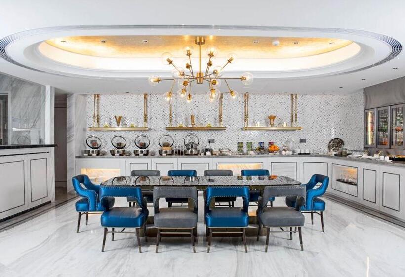 호텔 East Pacific Passenger Lounge   Departure Area, 3rd Floor