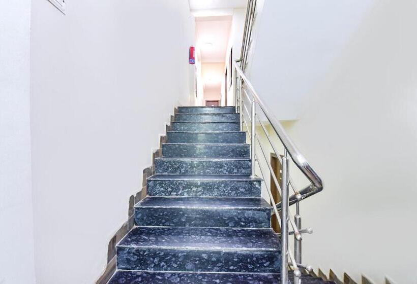 فندق Fabexpress Nishesh Tower