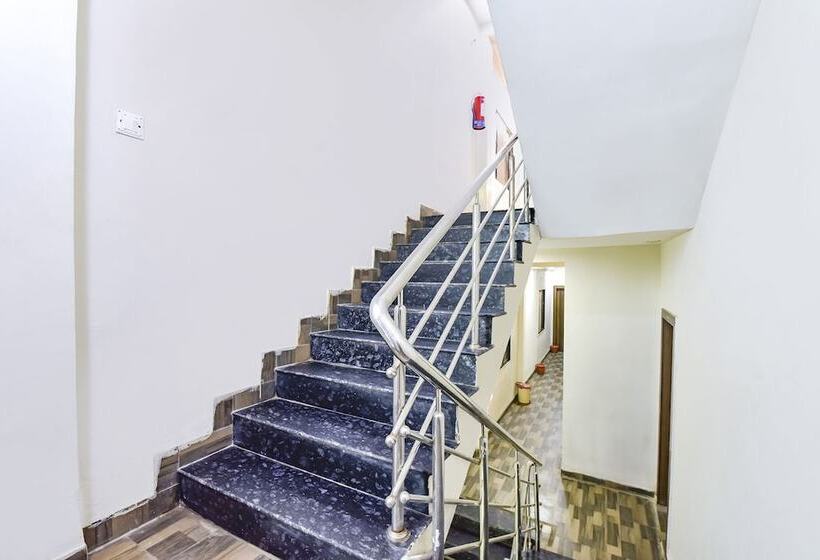 فندق Fabexpress Nishesh Tower