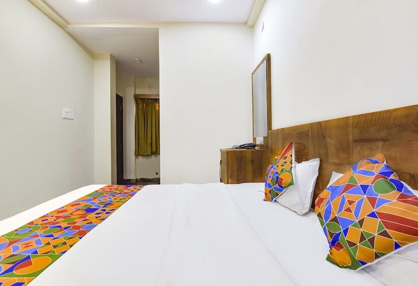 فندق Fabexpress Nishesh Tower