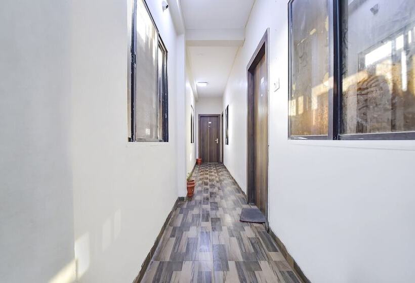 فندق Fabexpress Nishesh Tower