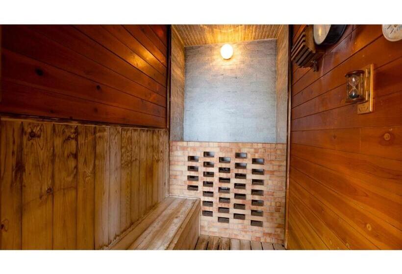 فندق Goto Conkana Kingdom   Vacation Stay 29698v