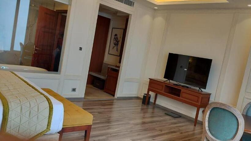 ホテル Greenberry Narkanda