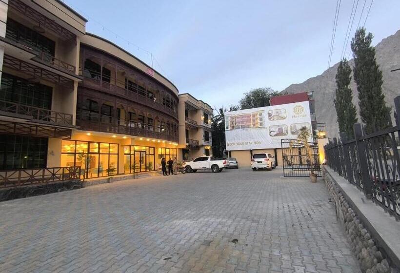هتل Harriot Skardu