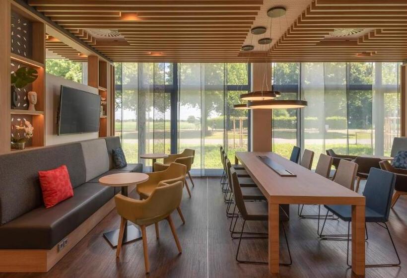 酒店 Holiday Inn Express Brussels   Airport, An Ihg