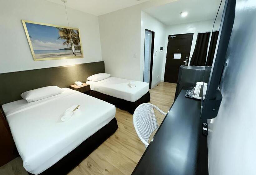 هتل Madison Suites