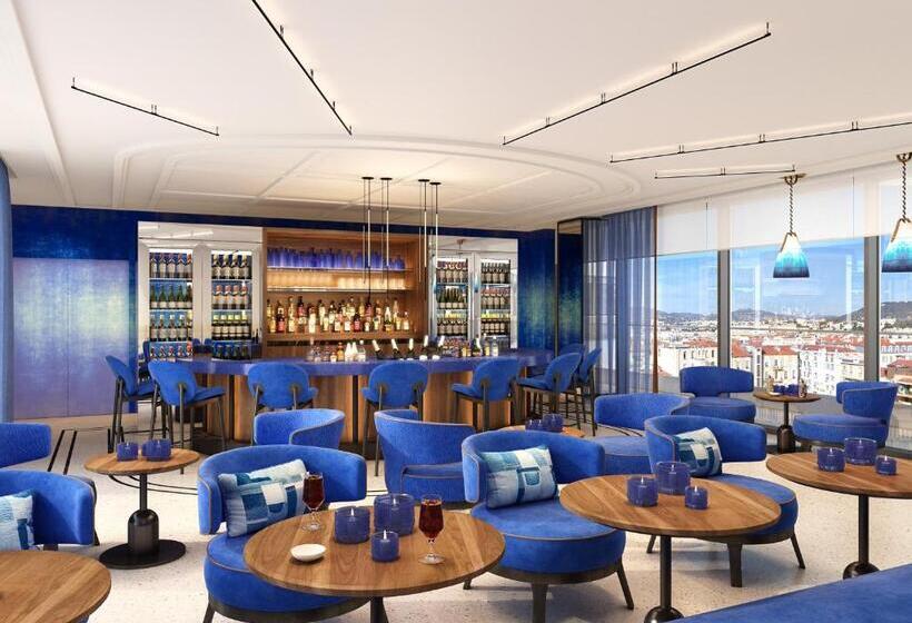 ホテル Maison Albar   Le Victoria